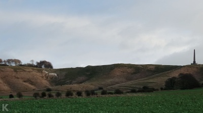 knowmadness white horse 3